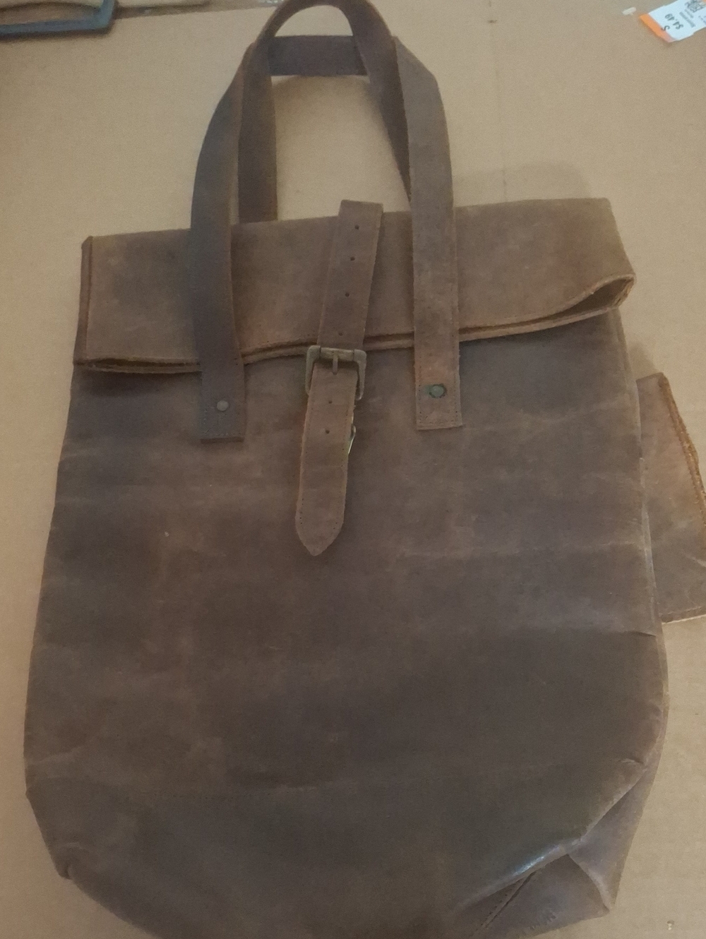 Wine Enthusiast Buffalo Leather 2-Bottle Wine Tote Crossbody Bag